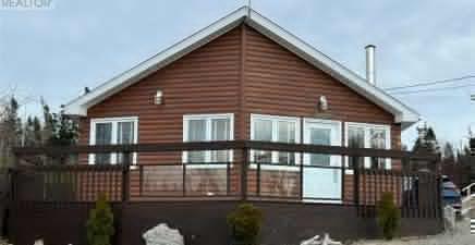 76B Memorial Drive, Lumsden A0G3E0, Newfoundland & Labrador