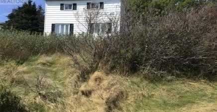 26 Depot Road, Long Harbour A0B2J0, Newfoundland & Labrador