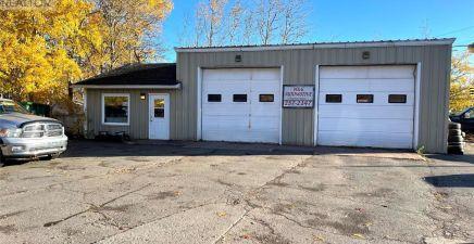 50 Commonwealth Drive, Botwood A0H1E0, Newfoundland & Labrador