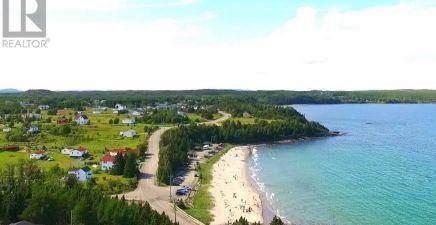 38 Beach Road, Eastport A0G1Z0, Newfoundland & Labrador