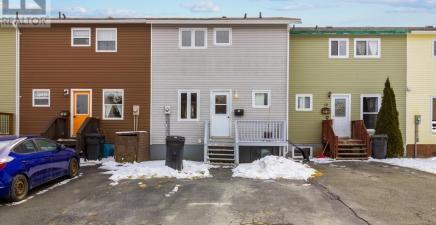 8 Ash Place, Mount Pearl A1N2K7, NL