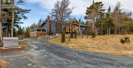 144 Trinity South Highway, Cavendish A0B1J0, NL
