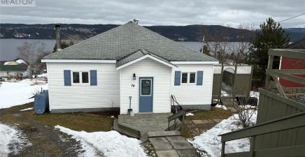 74 Main Street, Mount Moriah A0M1J0, NL