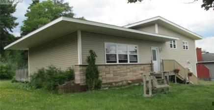 160 Goodyear Avenue, Grand Falls - Windsor A2A1M4, Newfoundland & Labrador
