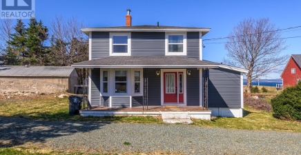 17 Dowdens Road, Conception Bay South A1X5A2, NL
