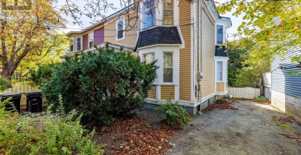 75 Freshwater Road, St. John's A1C2N4, NL