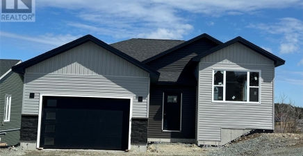 17 Kemble Avenue, Paradise A1L4J1, NL