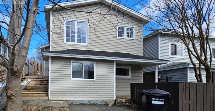 18 LINEGAR Avenue, St. John’s A0A1J0, NL