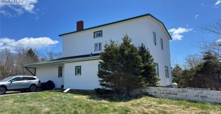 33 Coarse Hill Road, Trepassey A0A4B0, Newfoundland & Labrador