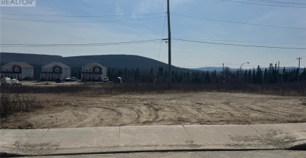 209 Sparrow Street, Labrador City A2V0B6, Newfoundland & Labrador