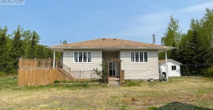 1 Rowsellville Road, Robert`s Arm A0J1R0, Newfoundland & Labrador