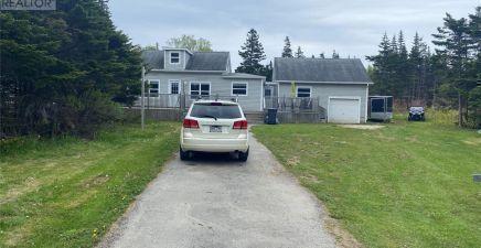 32-34 Hynes Road, Port Au Port East A0N1T0, Newfoundland & Labrador