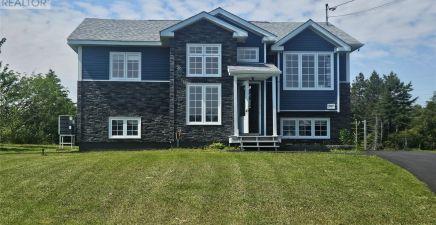 111A Bayview Street N, Marystown A0E2M0, Newfoundland & Labrador