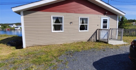 10 Tickle Point Road, Change Islands A0G1R0, Newfoundland & Labrador