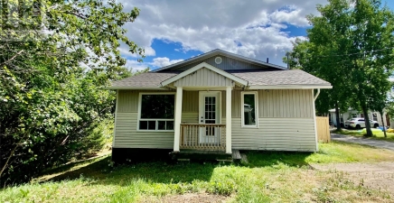86 Main Street N, Glovertown A0G2L0, Newfoundland & Labrador