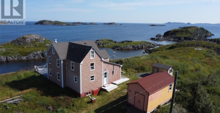 7A Turnpath Road, Change Islands A0G1R0, Newfoundland & Labrador