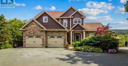 8 Carriage Lane, St. John`s A1E6J3, Newfoundland & Labrador