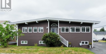 8 Cheekes Road, Marystown A0E2M0, Newfoundland & Labrador