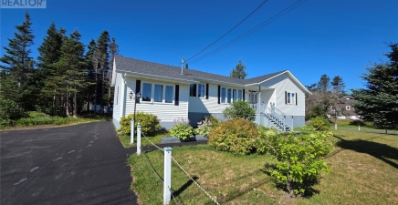 2 Sharpe`s Lane, Twillingate A0G4M0, Newfoundland & Labrador
