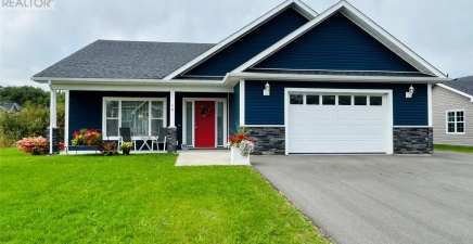 16 Kings Road, Bishop`s Falls A0H1C0, Newfoundland & Labrador