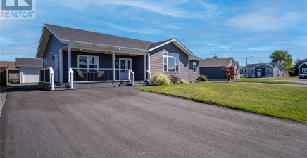 4 Sampson Crescent, Grand Falls - Windsor A2B0B4, Newfoundland & Labrador