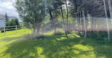 16 Beach Street, Stephenville Crossing A0N2C0, Newfoundland & Labrador