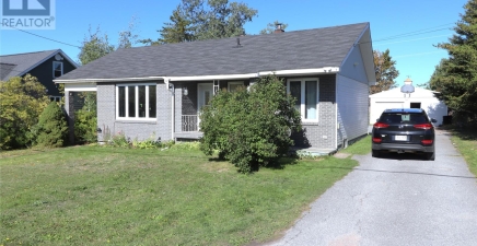33 Garden Road, Deer Lake A8A1K9, Newfoundland & Labrador