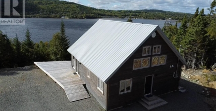 29 Paul`s Lake Road, Badger A0H1A0, Newfoundland & Labrador
