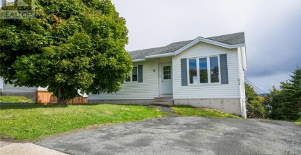 9 Edgecombe Drive, St. John`s A1B4N9, Newfoundland & Labrador