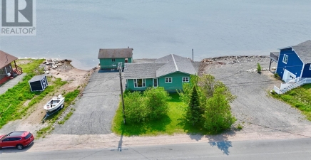 96 Main Street N, Glovertown A0G2L0, Newfoundland & Labrador