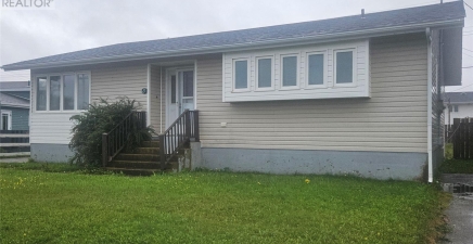 3 Courtney Street, Grand Bank A0E1W0, Newfoundland & Labrador