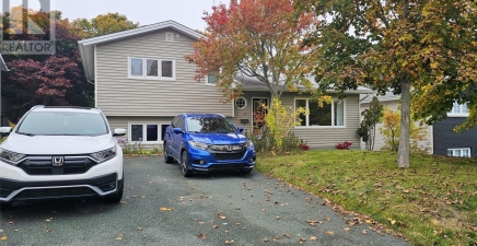 14 Oxford Crescent, Mount Pearl A1N2X7, Newfoundland & Labrador