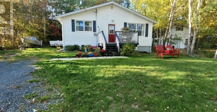 377 J. R. Smallwood Boulevard, Gambo A0G1T0, Newfoundland & Labrador