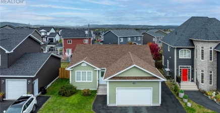 178 Cheeseman Drive, St JohnâS A1H0G7, Newfoundland & Labrador