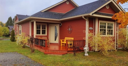 101 Main Street, Glovertown A0G2L0, Newfoundland & Labrador