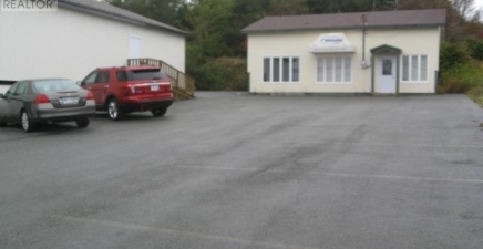 956 TOPSAIL Road, Mount Pearl A1N3K2, Newfoundland & Labrador