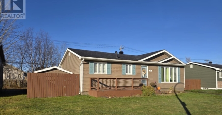 723 Tamarack Drive, Labrador City A2V2M2, Newfoundland & Labrador