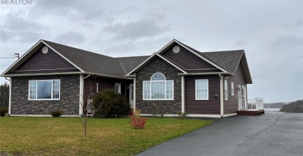 12 Dock Point Street, Marystown A0E2M0, Newfoundland & Labrador