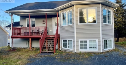 17 Hillview Avenue, Pasadena A0L1K0, Newfoundland & Labrador