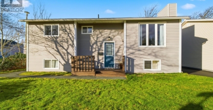 22 Burgess Avenue, Mount Pearl A1N2J5, Newfoundland & Labrador