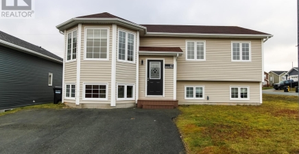27 Northern Ranger Street, St. John`s A1A1A1, Newfoundland & Labrador
