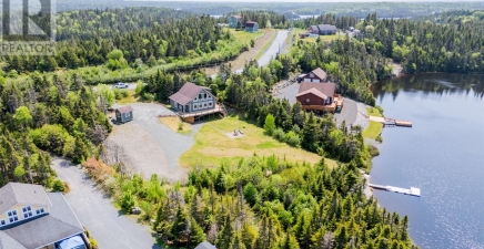 15 Amber Drive, Whitbourne A0B1G0, Newfoundland & Labrador