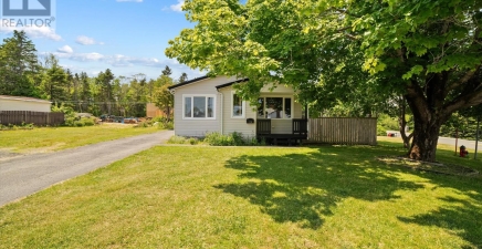 13 Forest Avenue, Mount Pearl A1N1N9, Newfoundland & Labrador