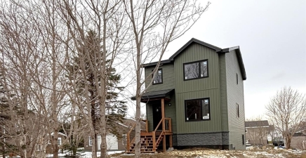 12 Reginalds Place, Conception Bay South A1X7E1, Newfoundland & Labrador