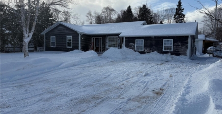 6 McDonald Crescent, Bishop`s Falls A0H1C0, Newfoundland & Labrador