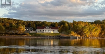 15 Pleasantview Road, Point Leamington A0H1Z0, Newfoundland & Labrador