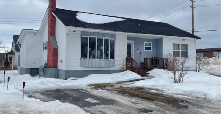 17 Greenwood Avenue, Grand Falls - Windsor A2A1S3, Newfoundland & Labrador