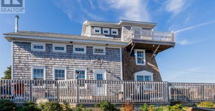 56 Pottles Lane, Upper Island Cove A0A4E0, Newfoundland & Labrador