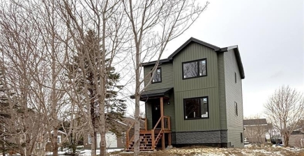 8B Alder Place, St. John`s A1A4Y1, Newfoundland & Labrador