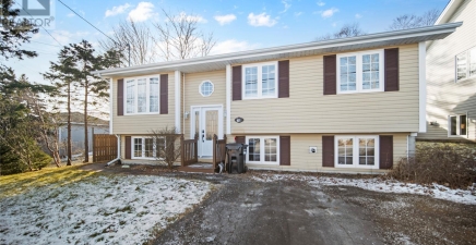 61 Jensen Camp Road, St. John`s A1E4T4, Newfoundland & Labrador